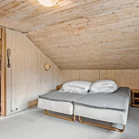 5 Værelses Dejlig Bolig I Hadsund