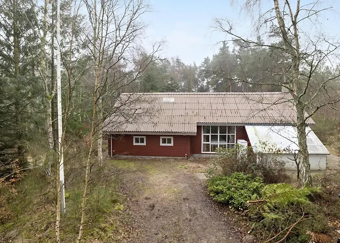 5 Bedroom In *